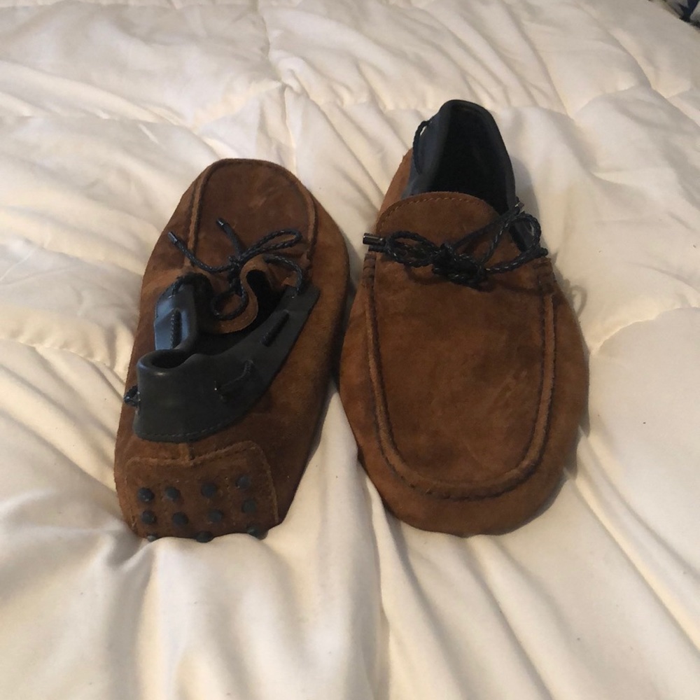 Shoe - Picture 3 of 4